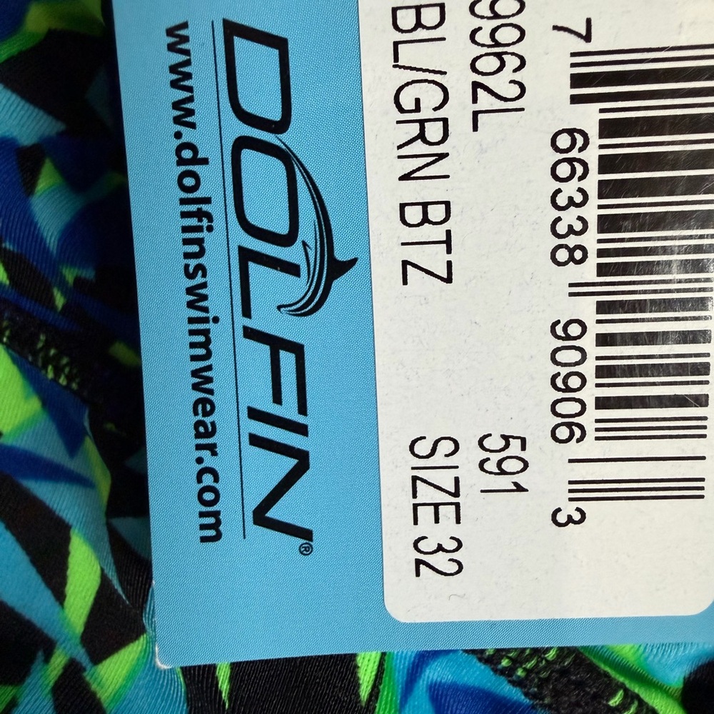 NWT Dolfin One piece swimsuit swimwear size 32 New - Picture 3 of 4